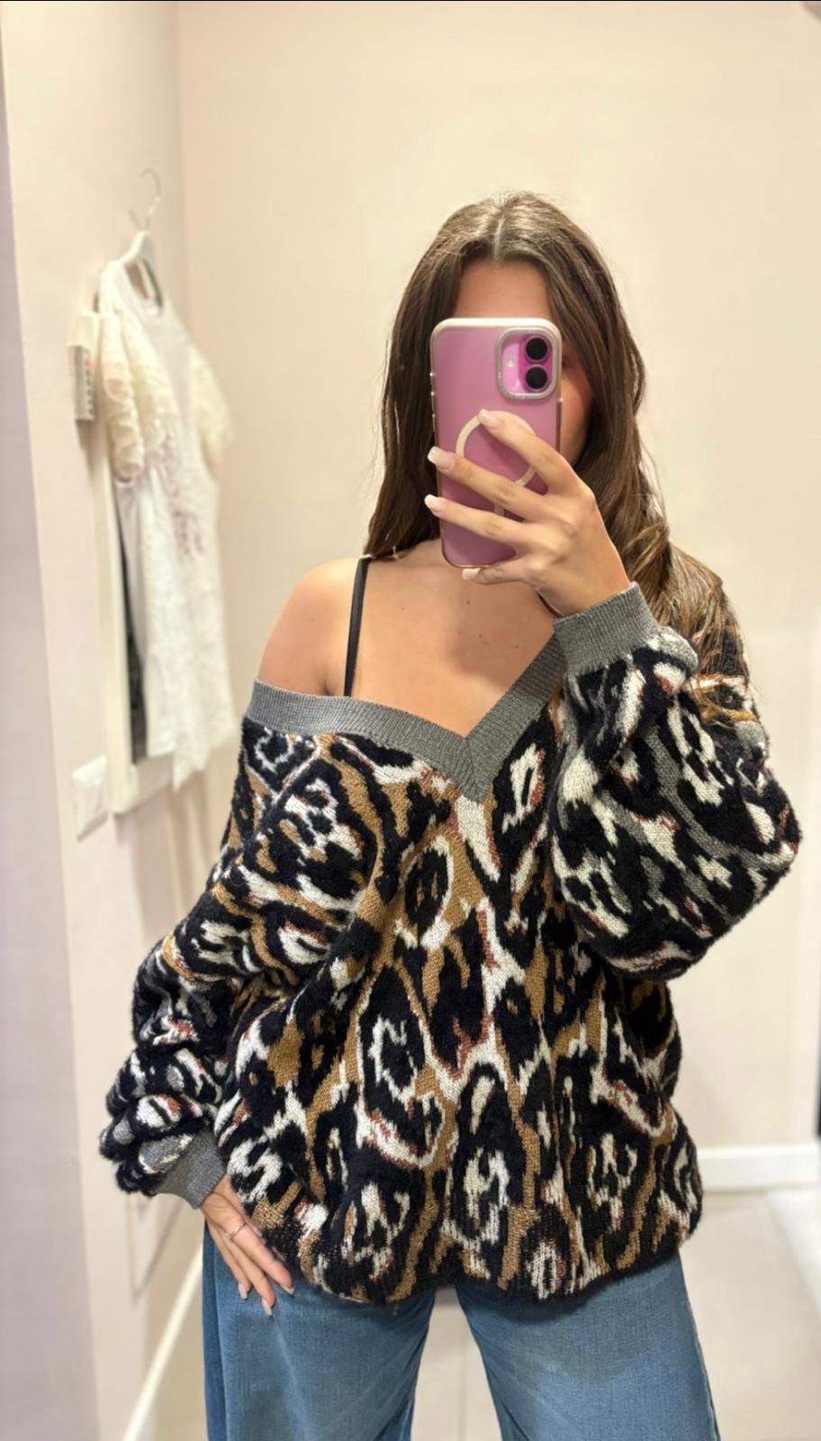 Maxi maglione maculato