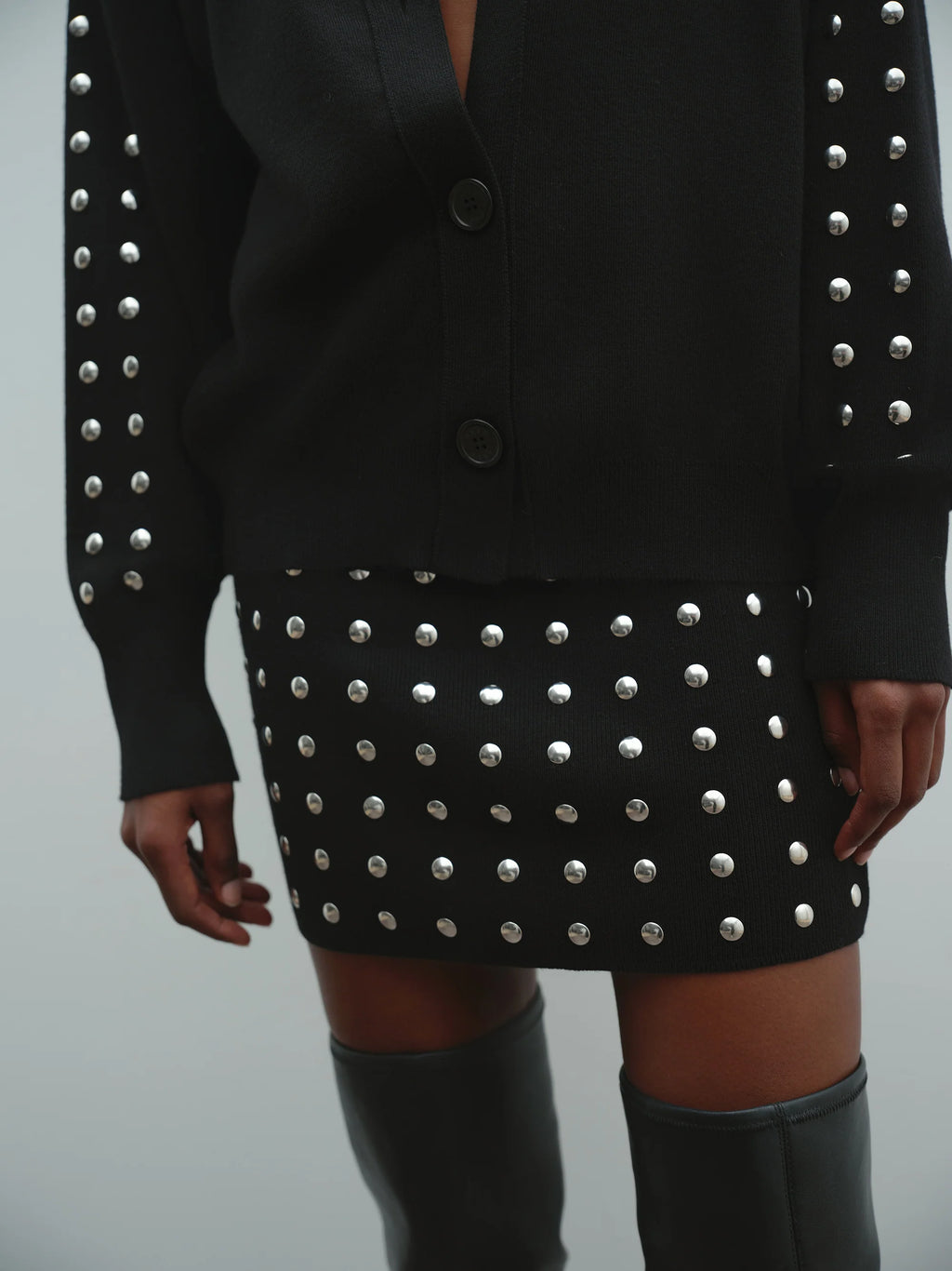 Minigonna con borchie