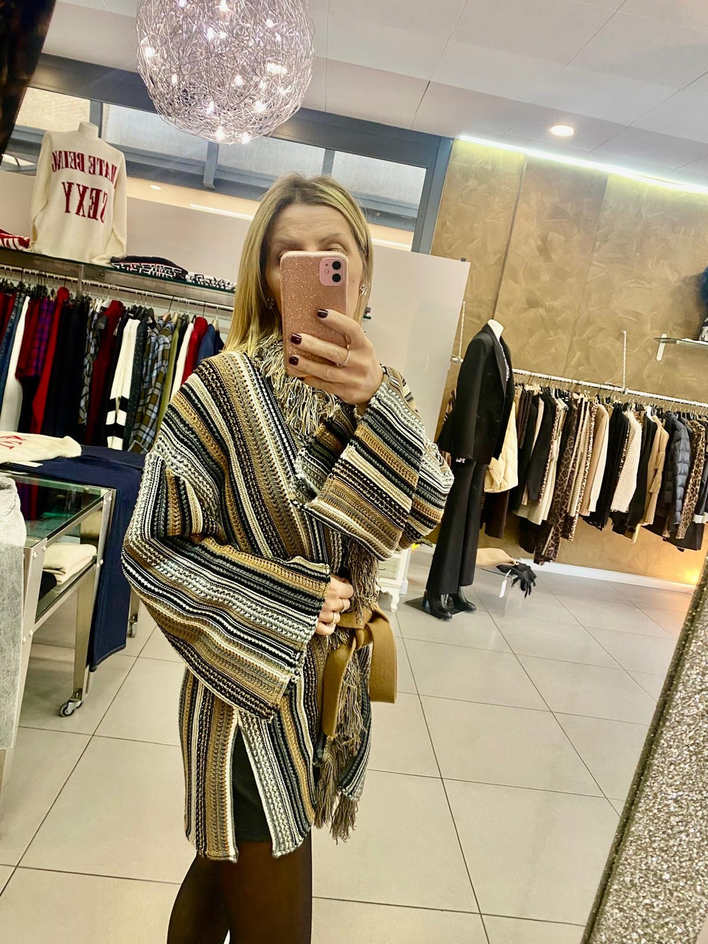 Scialle in maglia rigata