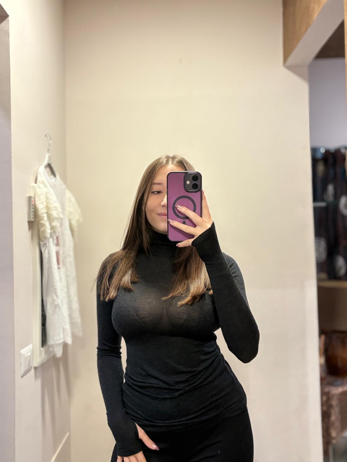 Maglia con collo alto