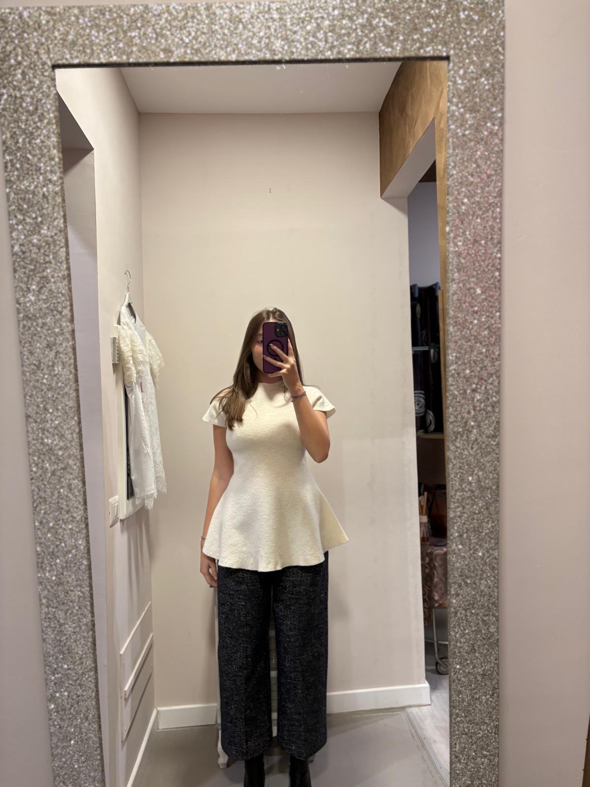 Maglia con fondo svasato