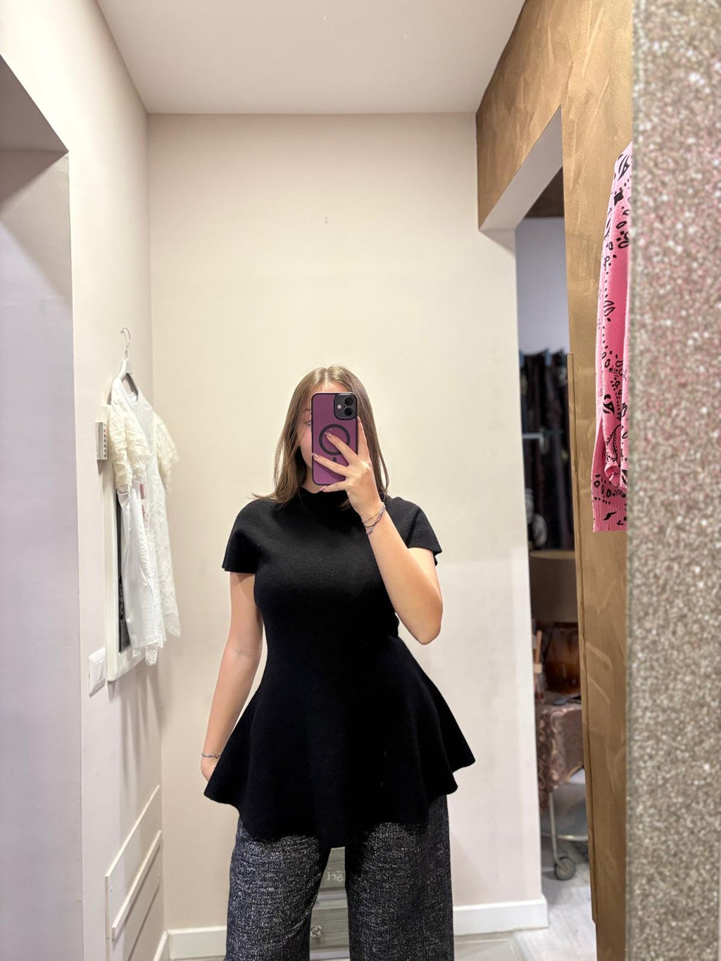 Maglia con fondo svasato