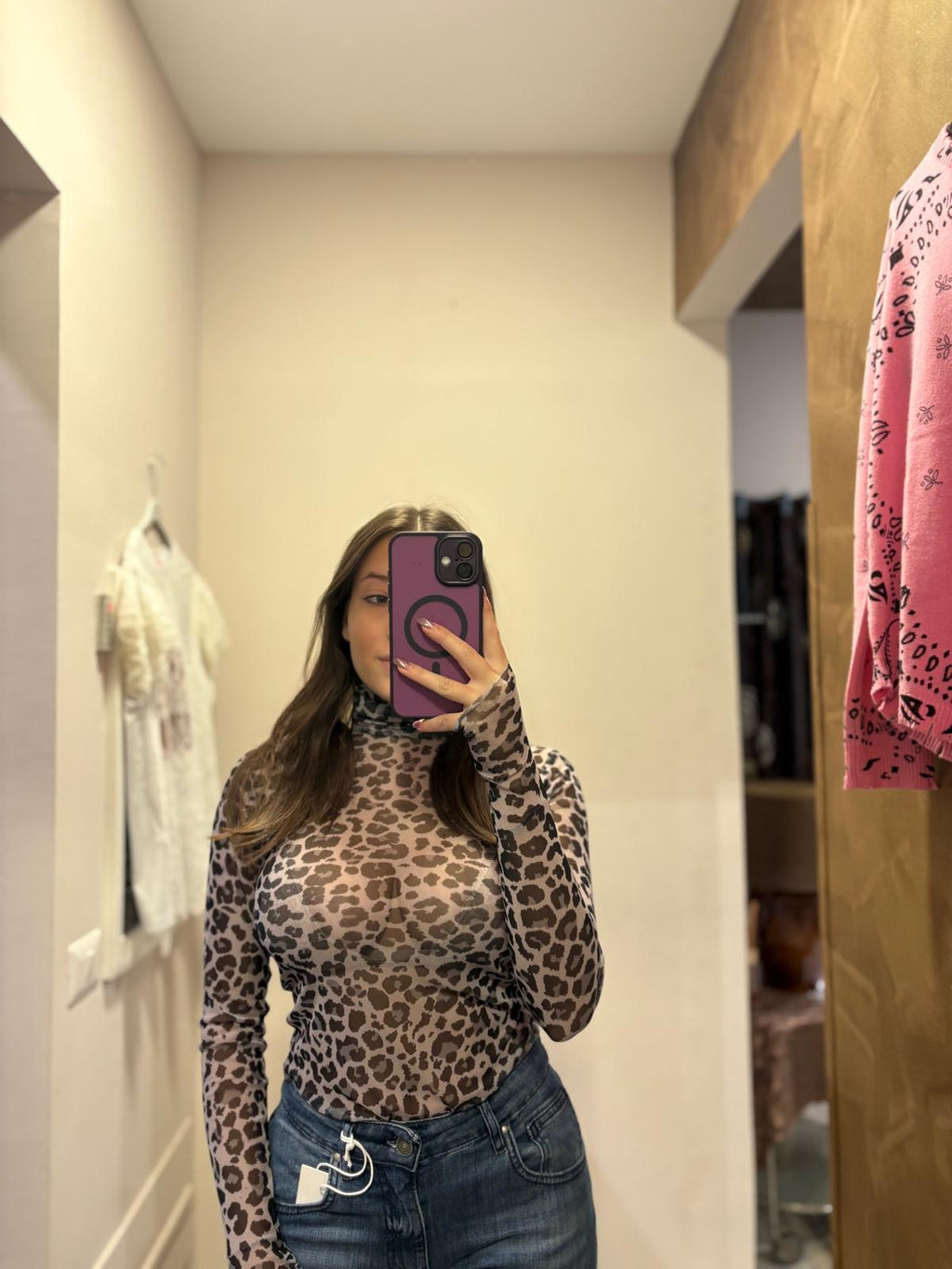 Maglia maculata con collo alto