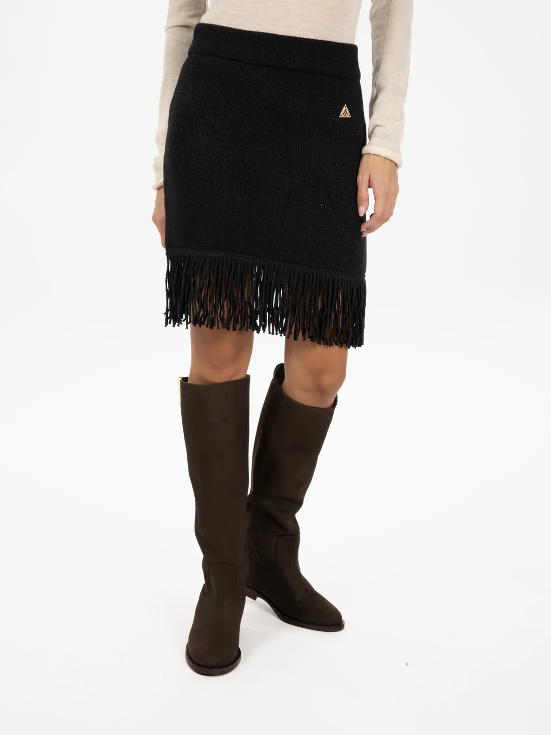 Minigonna in maglia con frange